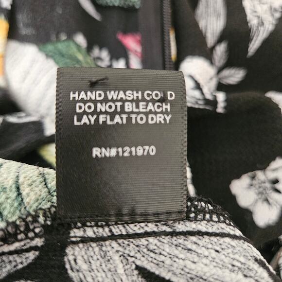 A. Calin Black Floral Stretch Shorts Romper w/ Open Front Maxi Overlay Dress L - Picture 11 of 11